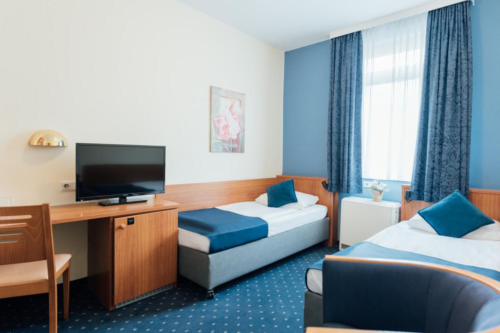 Hotel Commerz Hamburg Kültér fotó