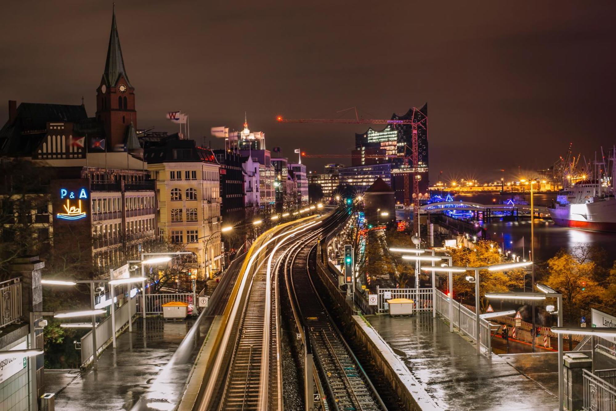 Hotel Commerz Hamburg Kültér fotó