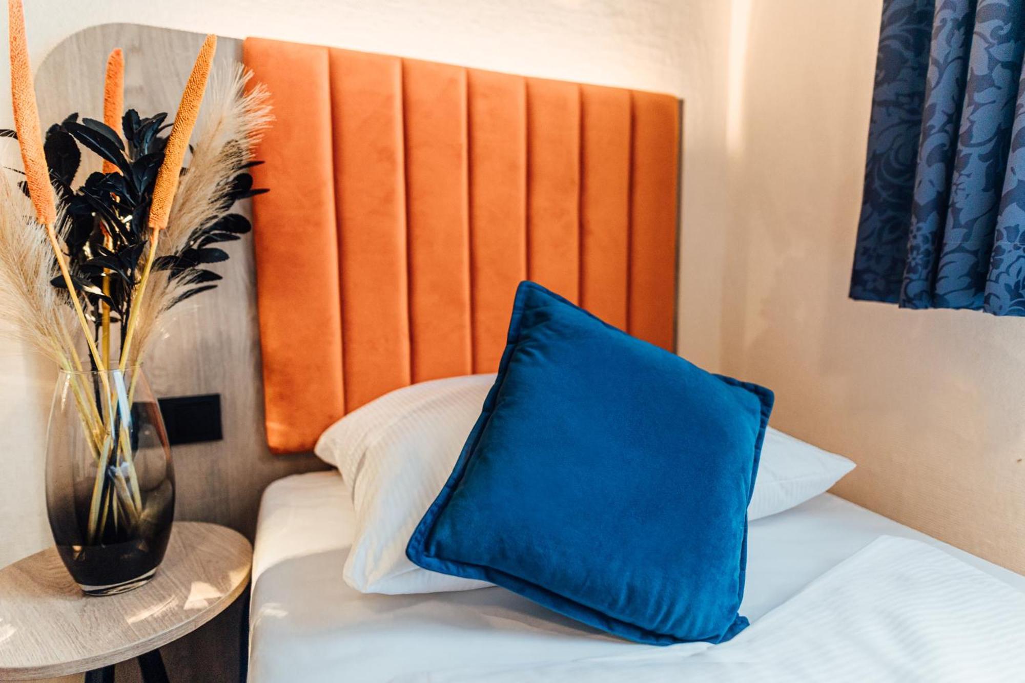 Hotel Commerz Hamburg Kültér fotó