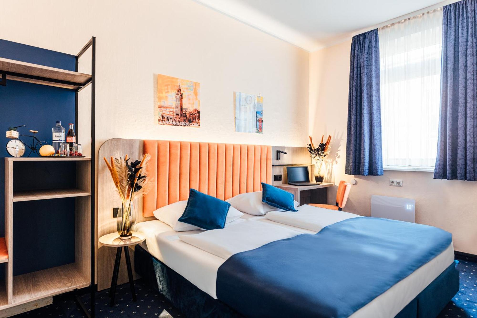 Hotel Commerz Hamburg Kültér fotó