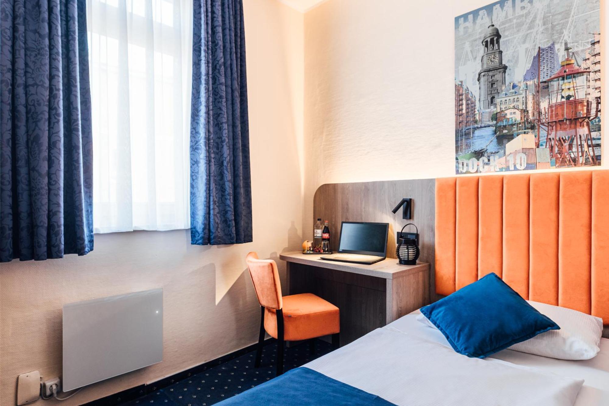 Hotel Commerz Hamburg Kültér fotó
