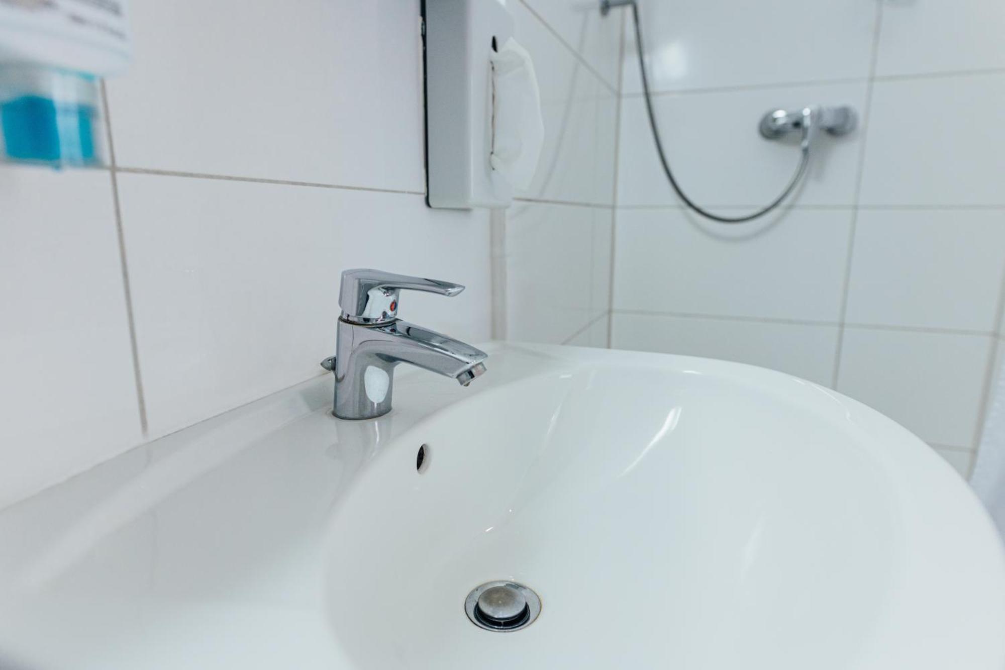Hotel Commerz Hamburg Kültér fotó
