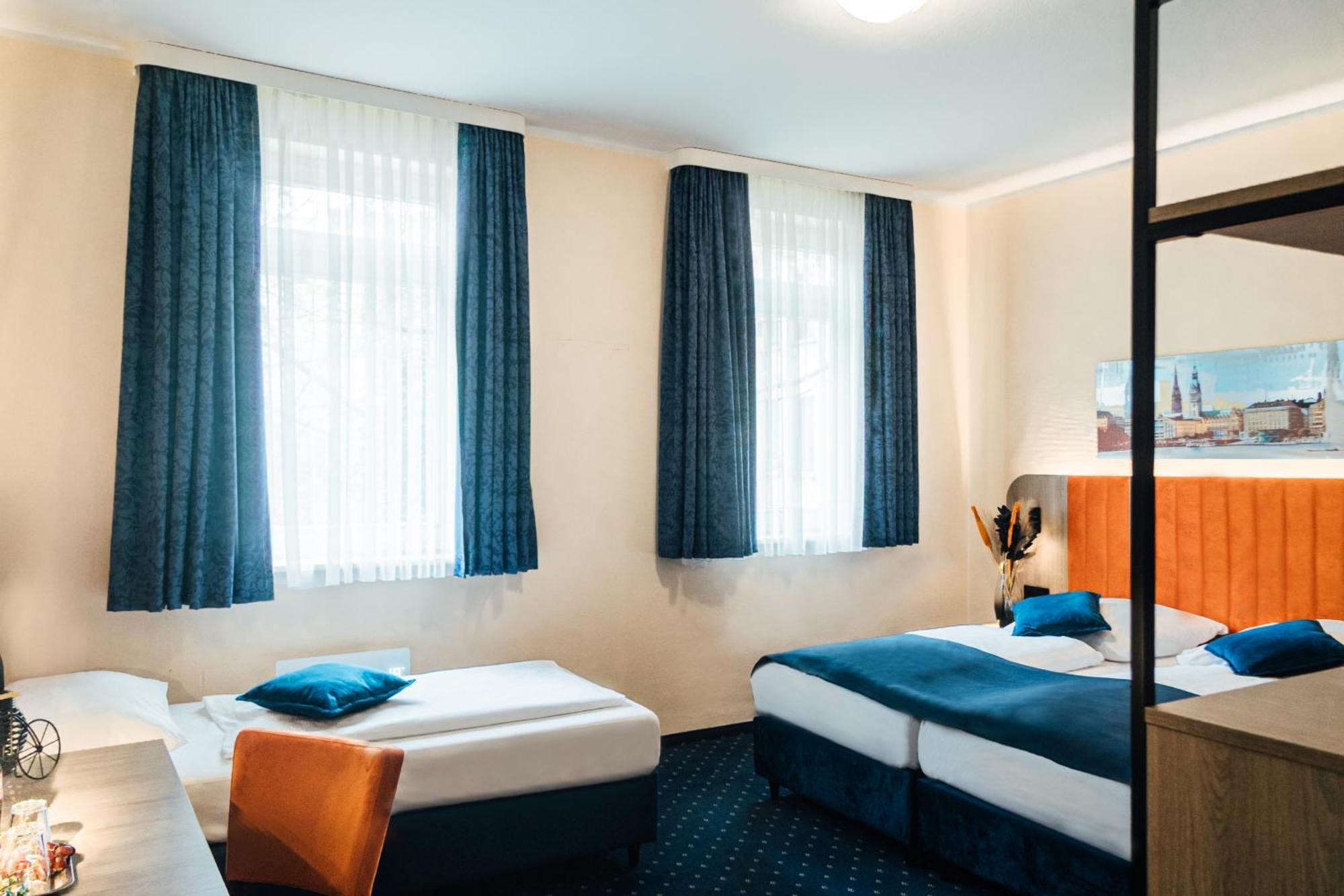Hotel Commerz Hamburg Kültér fotó